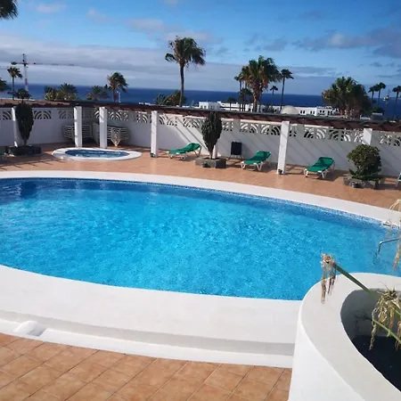 Апартаменты Puerto Del Carmen Vistas 247