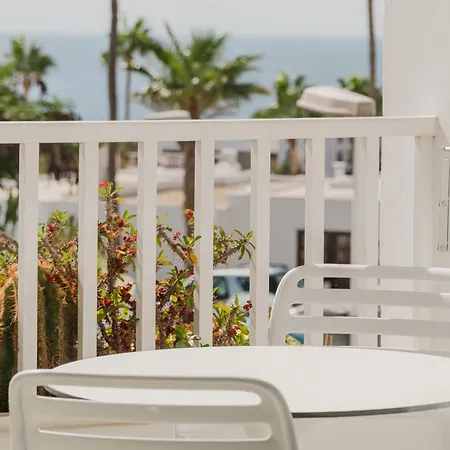 Апартаменты Puerto Del Carmen Vistas 247