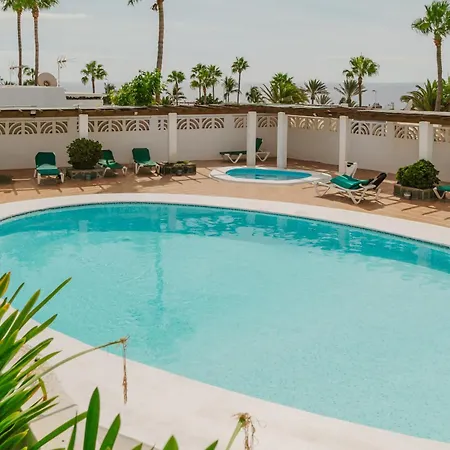 Puerto Del Carmen Vistas 247 Апартаменты *